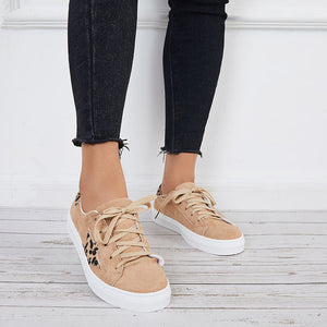 Casual Lace up Flat Sneakers Lightweight Walking Shoes